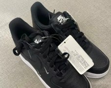Nike Air force 1双钩低帮板鞋 倒手低价卖 略