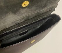 Gucci古驰竹节荔枝皮中古包 瑕疵目前只有一个 修理一下就